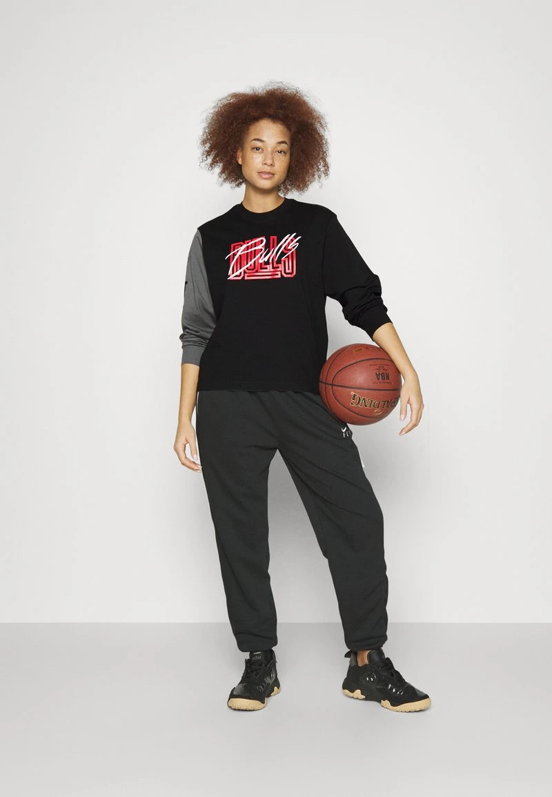 Nike Performance NBA CHICAGO BOXY TEE - Vereinsmannschaften - Black 2 Nike Performance NBA CHICAGO BOXY TEE - Vereinsmannschaften - Black – Bild 2