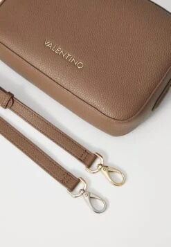 Valentino Bags BRIXTON - Cross Body Bag - Taupe -Friboo Verkauf Geschaft ccd27ef74cb1449089ffc29585beb3cf