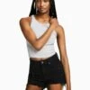 BERSHKA RIPPED WITH POCKETS - Jeans Shorts - Black