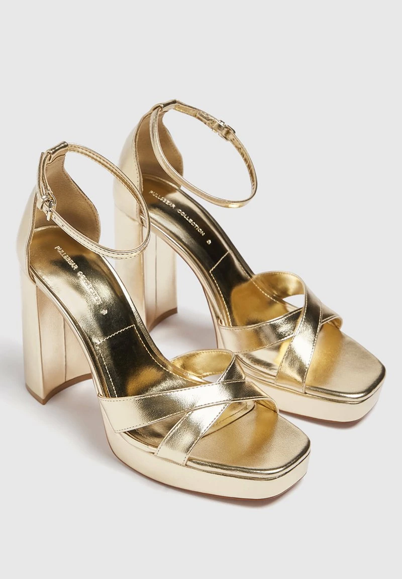 PULL & BEAR CRISS-CROSS - Plateausandalette - Gold Coloured 2 PULL & BEAR CRISS-CROSS - Plateausandalette - Gold Coloured – Bild 2