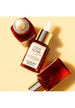 Sunday Riley C.E.O. GLOW VITAMIN C + TURMERIC FACE OIL - Gesichtsöl -Friboo Verkauf Geschaft d39eb25e72424bf792de1a4fa0660005