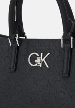 Calvin Klein RE-LOCK DRAWSTRING TOTE BAG - Shopping Bag - Black -Friboo Verkauf Geschaft d51f799010ea4e6d8c46693bde01ef8b
