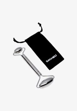 FACIAL ROLLER - STAINLESS STEEL - Gesichtspflege Zubehör - Chrome 8 FACIAL ROLLER - STAINLESS STEEL - Gesichtspflege Zubehör - Chrome -Friboo Verkauf Geschaft d5c1f922c4b445edb588d7b420516e39