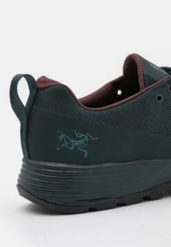 Arc'teryx KONSEAL FL 2 - Hikingschuh - Enigma/flux 11 Arc'teryx KONSEAL FL 2 - Hikingschuh - Enigma/flux -Friboo Verkauf Geschaft d9e371335a054842925d1ffbab44ebb2