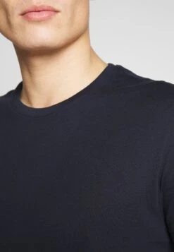 Pier One 2 PACK - T-Shirt Basic - White/dark Blue -Friboo Verkauf Geschaft de6827f8d2cf4a2c856d09a9d7f8109d