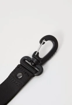 Armani Exchange LIAM BEATY UNISEX - Wash Bag - Black 8 Armani Exchange LIAM BEATY UNISEX - Wash Bag - Black -Friboo Verkauf Geschaft dec3cd249496442abcb0601359589840