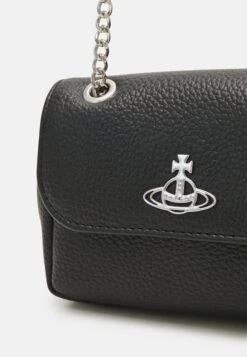 Vivienne Westwood SMALL PURSE CHAIN - Cross Body Bag - Black 11 Vivienne Westwood SMALL PURSE CHAIN - Cross Body Bag - Black -Friboo Verkauf Geschaft df7111ebbc9d4cb0821d4b835dc6623b