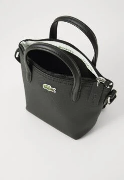 Lacoste CROSSOVER BAG - Handbag - Noir 6 Lacoste CROSSOVER BAG - Handbag - Noir -Friboo Verkauf Geschaft df8606abf3c140d4a6478592177d1c5f