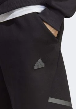 Adidas Sportswear DESIGNED GAMEDAY - Shorts - Black -Friboo Verkauf Geschaft e27c455d520741e799a65de72b313749