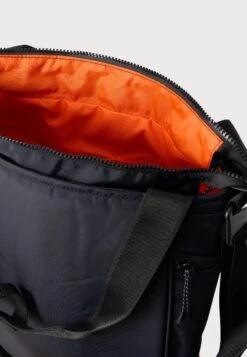 Nike Sportswear COMMUTE TOTE UNISEX - Tote Bag - Black/anthracite -Friboo Verkauf Geschaft e89247f0f2fa490c96491ff2c38e0666