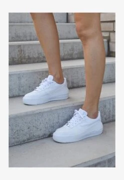 Nike Sportswear AF1 PLT.AF.ORM - Sneaker Low - White/summit White 8 Nike Sportswear AF1 PLT.AF.ORM - Sneaker Low - White/summit White -Friboo Verkauf Geschaft eb5b8d65aea147e885974ccbed3c9ffb