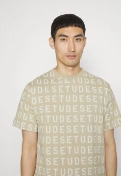 ALLOVER STENCIL - T-Shirt Print - Beige -Friboo Verkauf Geschaft ec258021c737463f8f835a3988644aa1