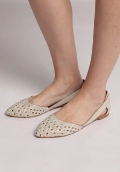 PATTERN FLATS - Klassischer Ballerina - Beige