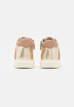 Friboo LEATHER - Sneaker High - Gold-coloured 8 Friboo LEATHER - Sneaker High - Gold-coloured -Friboo Verkauf Geschaft f1172a18e90a4593895169c347cdc0bb