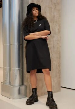 Adidas Originals ADICOLOR CLASSICS BIG TREFOIL TEE DRESS - Jerseykleid - Black -Friboo Verkauf Geschaft f6c1fcba051f403aae9495f0cb3620ef