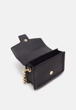 Versace Jeans Couture CROSSBODY DISCO BAG - Umhängetasche - Black 8 Versace Jeans Couture CROSSBODY DISCO BAG - Umhängetasche - Black -Friboo Verkauf Geschaft fa8cd7786c8641f3a040031ea90b9739