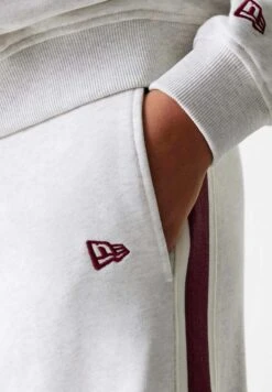 NEW ERA STRAIGHT JOGGER - Tracksuit Bottoms - Grey Pastel 7 NEW ERA STRAIGHT JOGGER - Tracksuit Bottoms - Grey Pastel -Friboo Verkauf Geschaft fb9bcef5f4d1469baf567248a580a42e