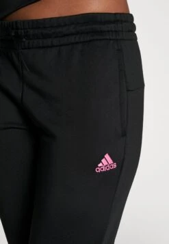 Adidas Sportswear LINEAR - Trainingsanzug - Black -Friboo Verkauf Geschaft fcdc158bb7e74dacb96c61916c3215c1